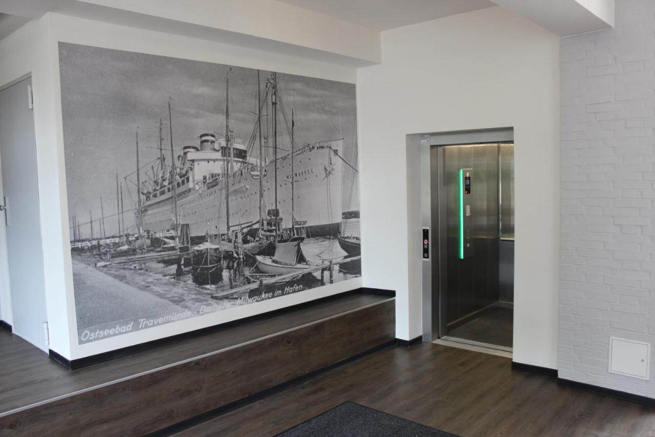 Duenenhaus Wohnung 3 ลูเบค ภายนอก รูปภาพ