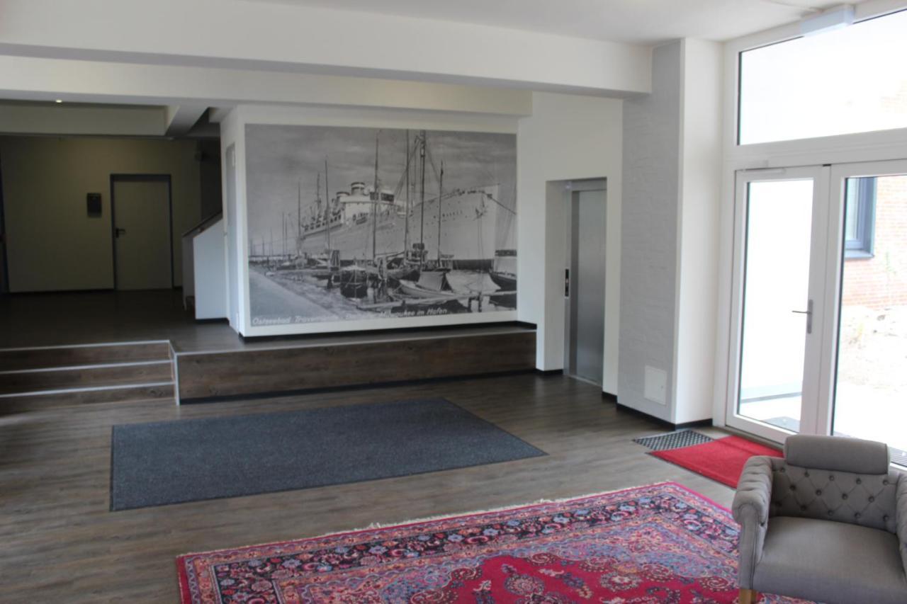 Duenenhaus Wohnung 3 ลูเบค ภายนอก รูปภาพ